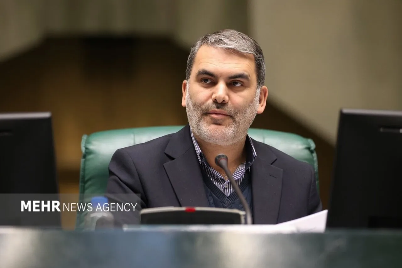 بودجه ۱۴۰۵ بر اساس قانون یکم دی ماه به مجلس تقدیم میشود